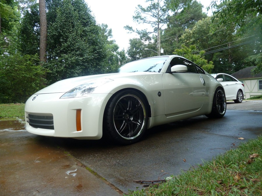 Nissan 350Z диски Avant Garde M560 R19 9.5J ET20 275/30 11J ET18 305/30