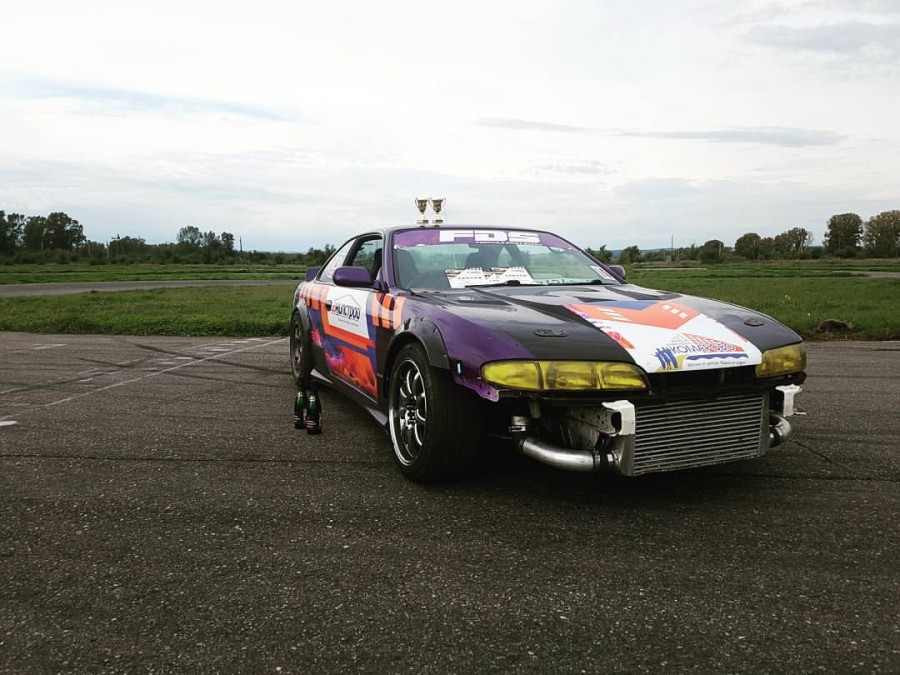 Nissan Silvia S14 диски Work Emotion XD9 R17 8.5J ET32 225/45 9.5J 255/40 zenki 