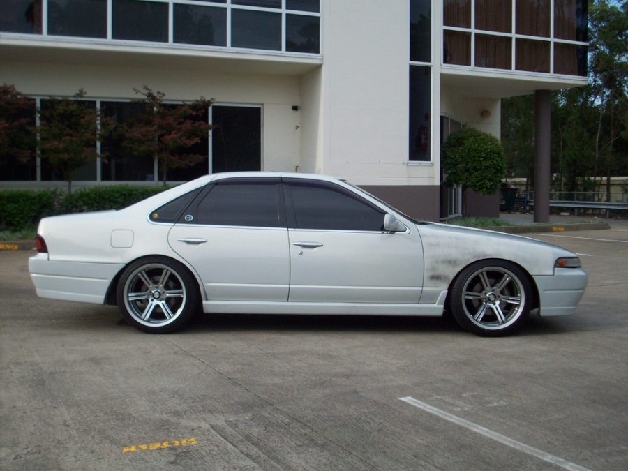 Nissan Cefiro диски Do Luck Double Six R18 9.5J ET15 225/45