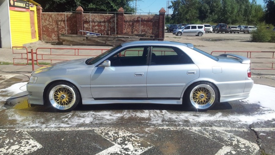 Toyota Chaser 100 диски Work Ewing 1 R18 9.5J ET23 225/40